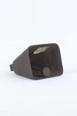 H-273-1 - Cincerros pequenos- 1 de ferro e 1 de metal-5